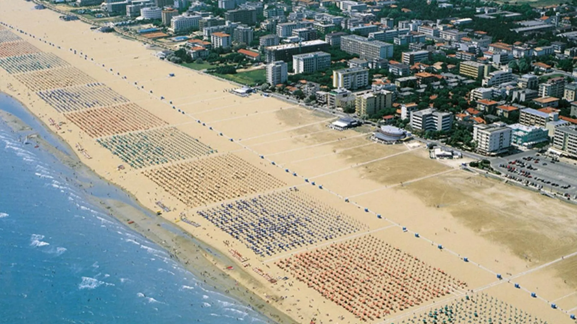 Apartment Beachfront Cozy Flat 1-Bedroom With Balcony Bibione Italy