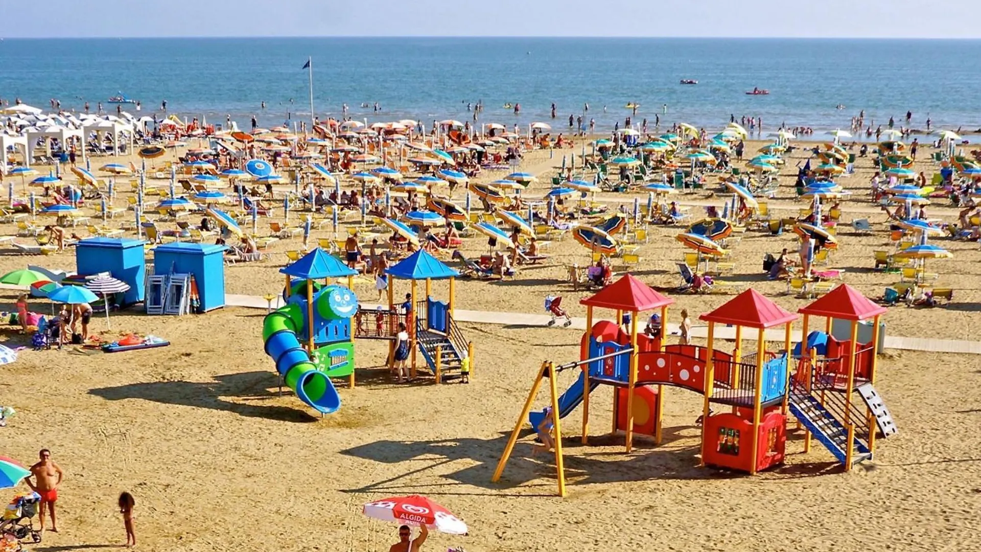 Beachfront Cozy Flat 1-Bedroom With Balcony Bibione